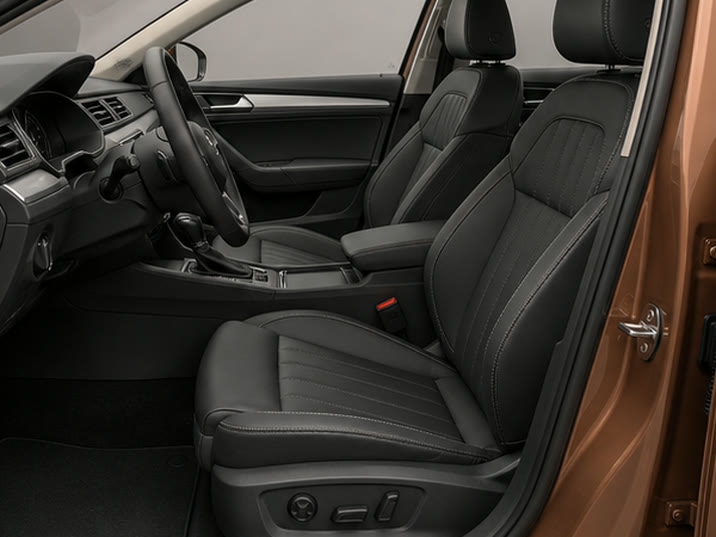 Skoda Superb 2.0 TSI 4x4 Sportline – voorstoelen