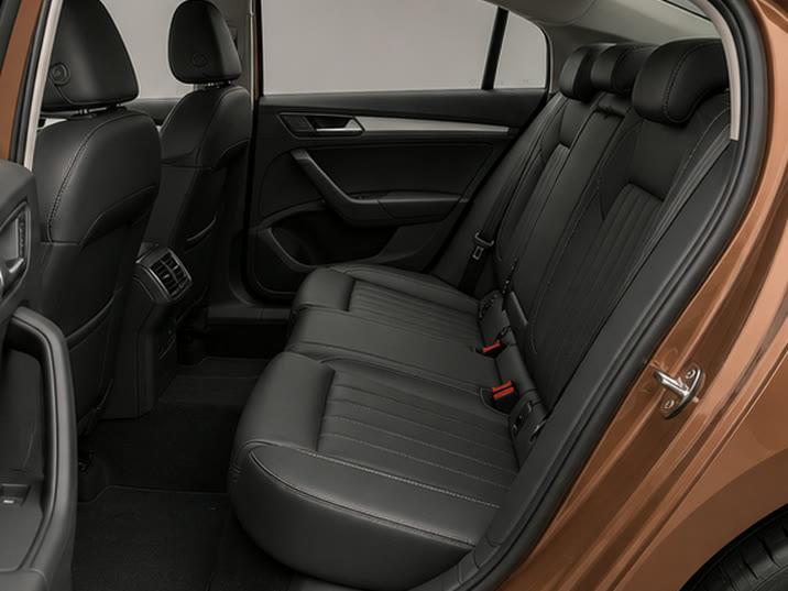 Skoda Superb 2.0 TSI 4x4 Sportline – achterbank