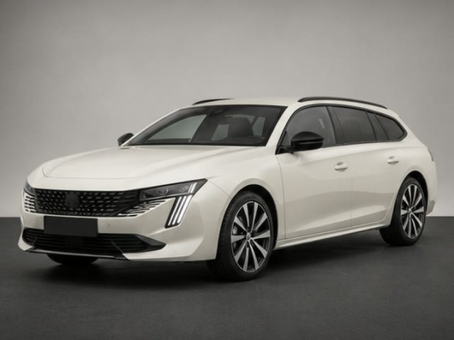 Peugeot 508 SW Hybrid 225 GT Pack – vooraanzicht