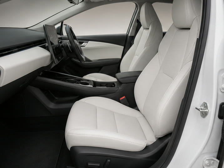 Tesla Model S Long Range AWD – voorstoelen