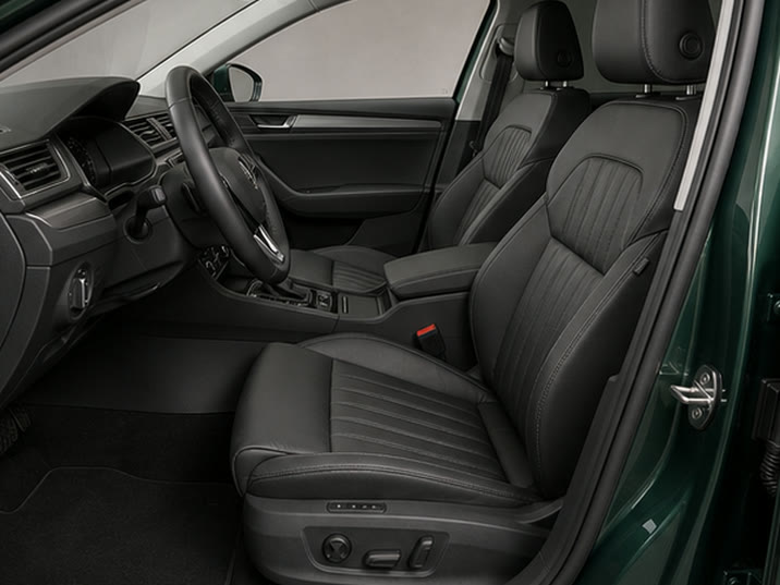 Skoda Octavia 2.0 TDI Style – voorstoelen