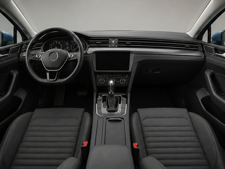 Volkswagen Passat Variant GTE Highline – dashboard en voorstoelen