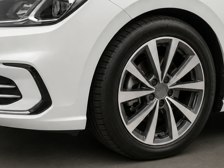 Volkswagen Golf 1.5 eTSI Life Business – wiel en exterieurdetail