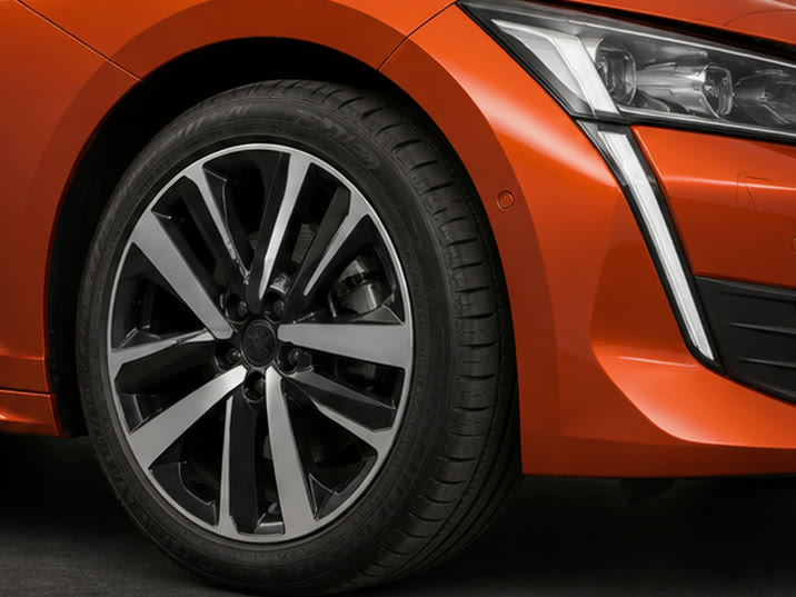 Peugeot 308 SW PureTech 130 Allure – wiel en exterieurdetail