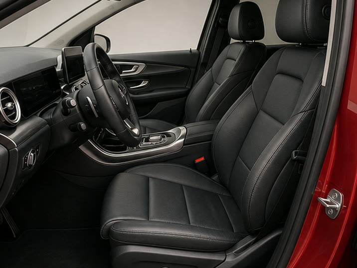 Mercedes-Benz B-Klasse B 200 AMG Line – voorstoelen