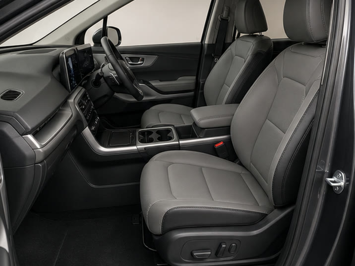 Kia Carnival 2.2 CRDi ExecutiveLine – voorstoelen